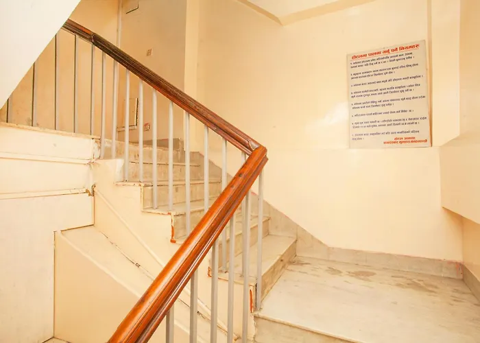 Oyo 809 Shree Guru Annex 2