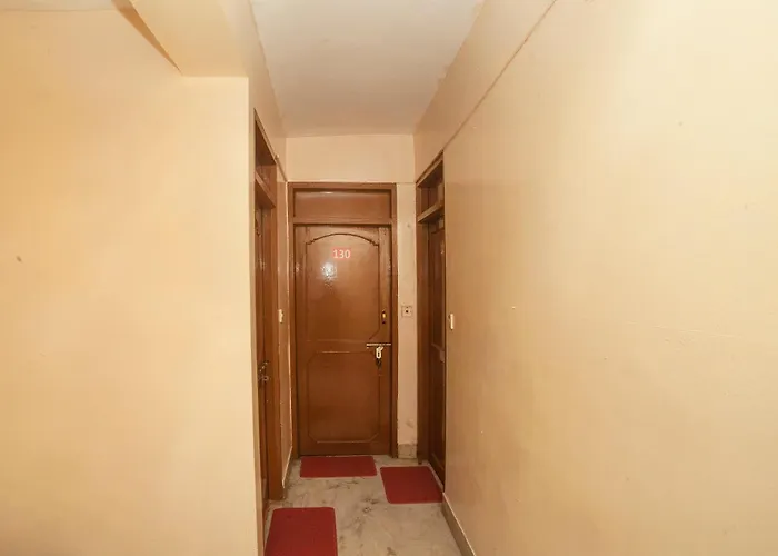 Oyo 809 Shree Guru Annex 2 Hotel